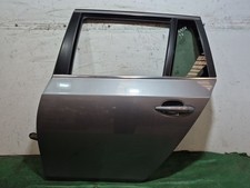 Porte arrière et accessoires BMW 520