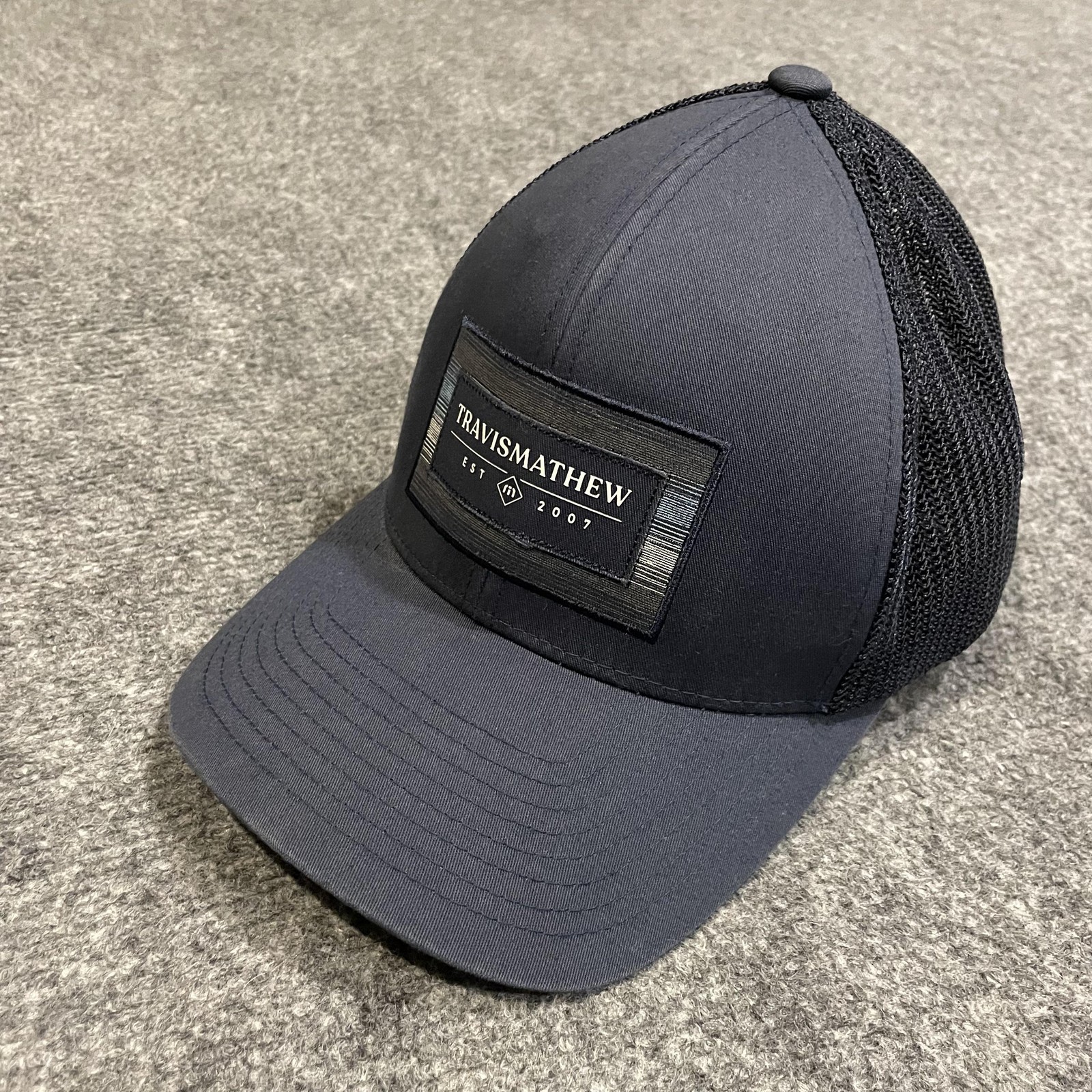 Flex Fitted Mens M Blue Mesh Cap