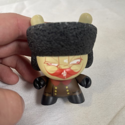 Barbarossa Sergio Mancini Chase Art Of War 3 Zoll Dunny Serie Kidrobot Vinyl - Bild 2 von 6