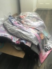 Kids box of mixed clothing 30 items
