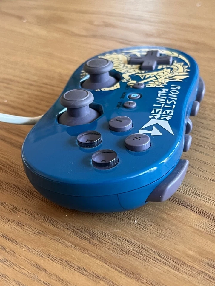 Official Nintendo Wii Classic Pro Controller Monster Hunter Edition RVL-005 OEM - Image 2 of 3