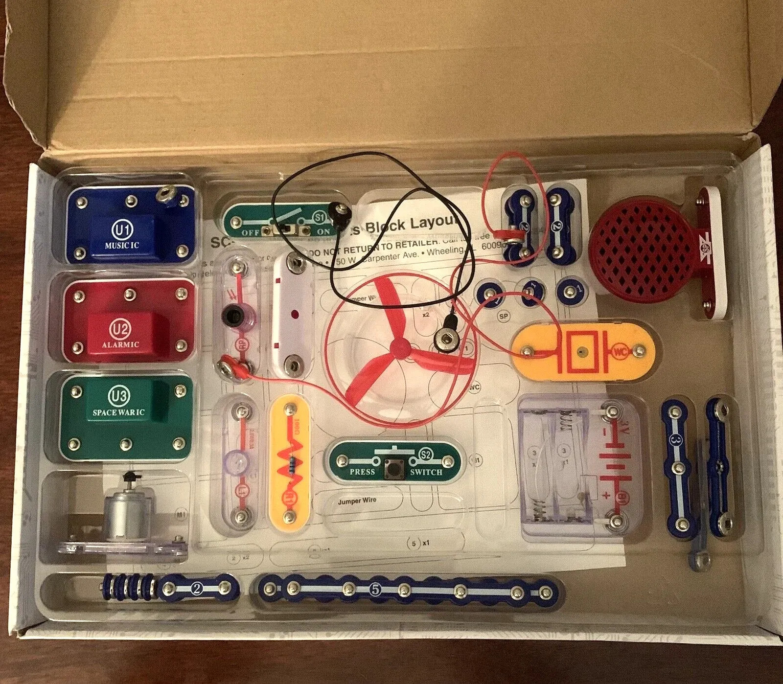 Elenco Snap Circuits Jr SC-100 Electronics STEM Kit 100 Projects Ages 8-108