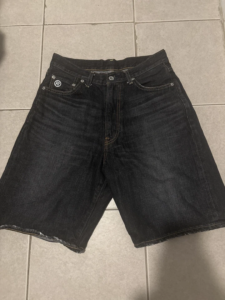 PANTALONES CORTOS DENIM A BATHING APE PARA HOMBRE COLEGIO AJUSTE RELAJADO 13 oz 1K80151001 r Foto 2 de 4