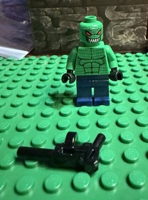 Lego DC Batman Killer Croc Minifigure bat008 7780 The Batboat 2006 Authentic