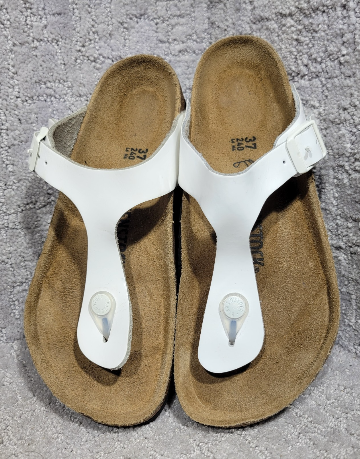 Birkenstock Gizeh Unisex Size EU37 US L6 M4 W1hite Patent Birko-Flor Sandals.