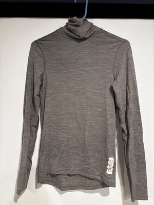 Rapha Women's Winter Base Layer ** Medium ** Pre-Owned ** Merino Wool - image 1 of 3