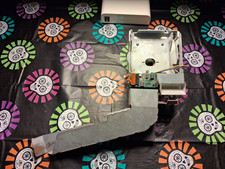 SLOT MACHINE COIN MECH .  * TAKE A LOOK  *  SLOT MACHINE COIN MECH 