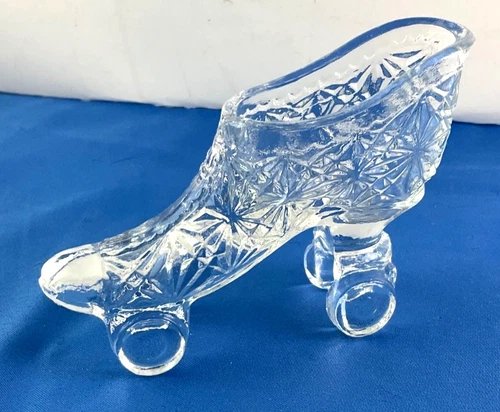 Fenton Roller Skate Shoe Clear Glass Daisy & Button Victorian Style Vintage 4” L