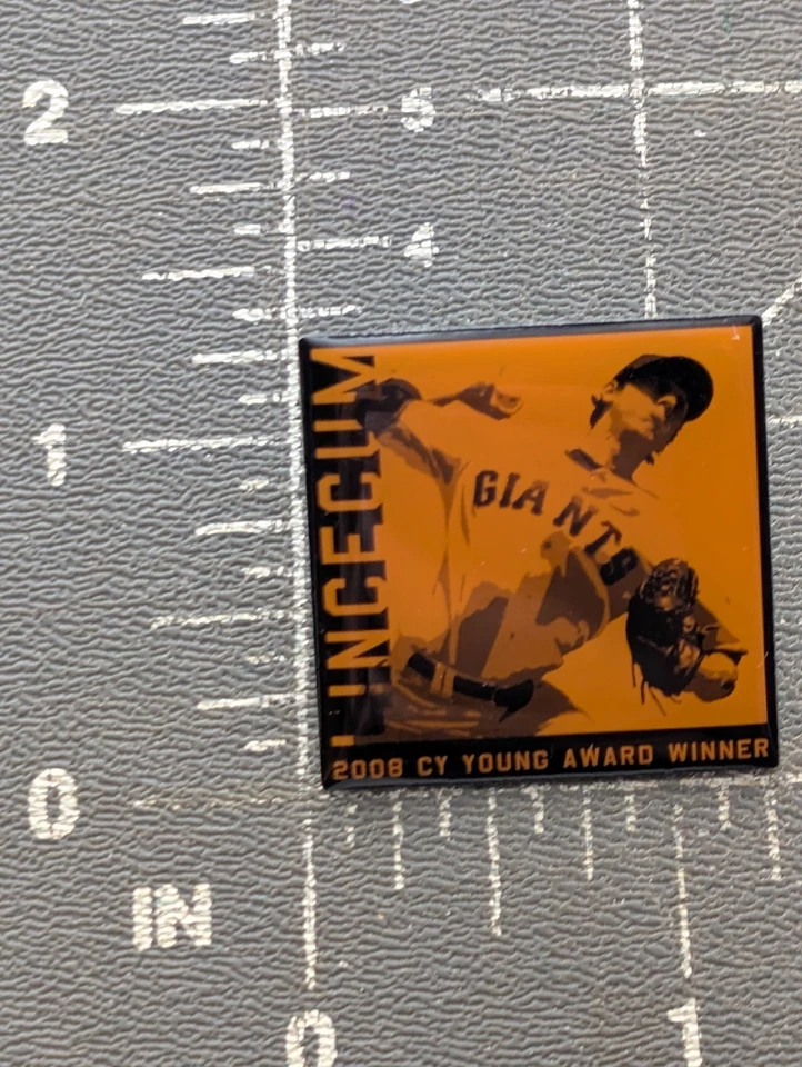 Tim Lincecum 2008 Cy Young Winner Pin SF Giants Pitcher Baseball MLB Souvenir - Image 2 of 4