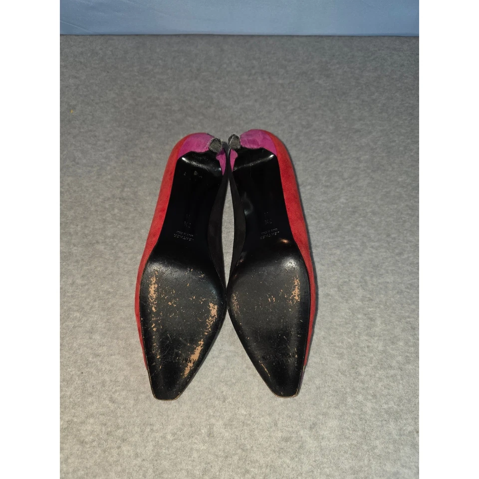 Zapatos de salón Anne Klein Couture de gamuza con bloques de color punta talla 7,5 M Foto 4 de 4