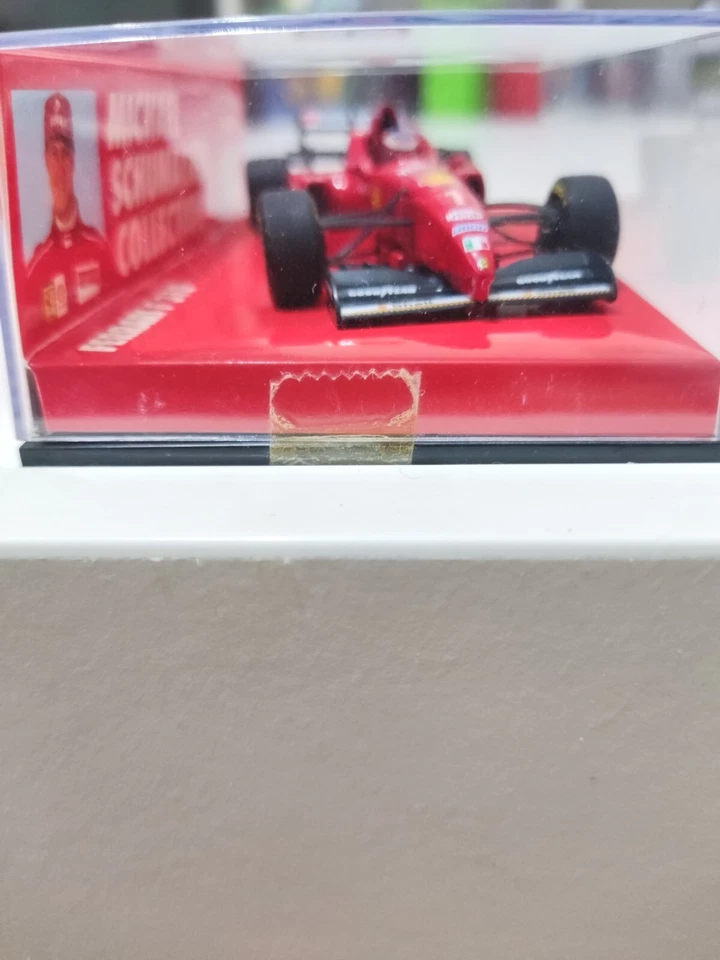 Modellino FERRARI F 310 MICHAEL SCHUMACHER COLLECTION EDITION 43 NR26 Scala 1/43 - Immagine 3 di 4