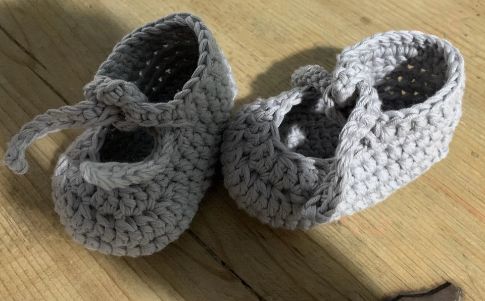 Patucos Gris 0/3 Meses Zapato Recién Nacido Algodón Nuevo Zapato Bebe - Imagen 4 de 4