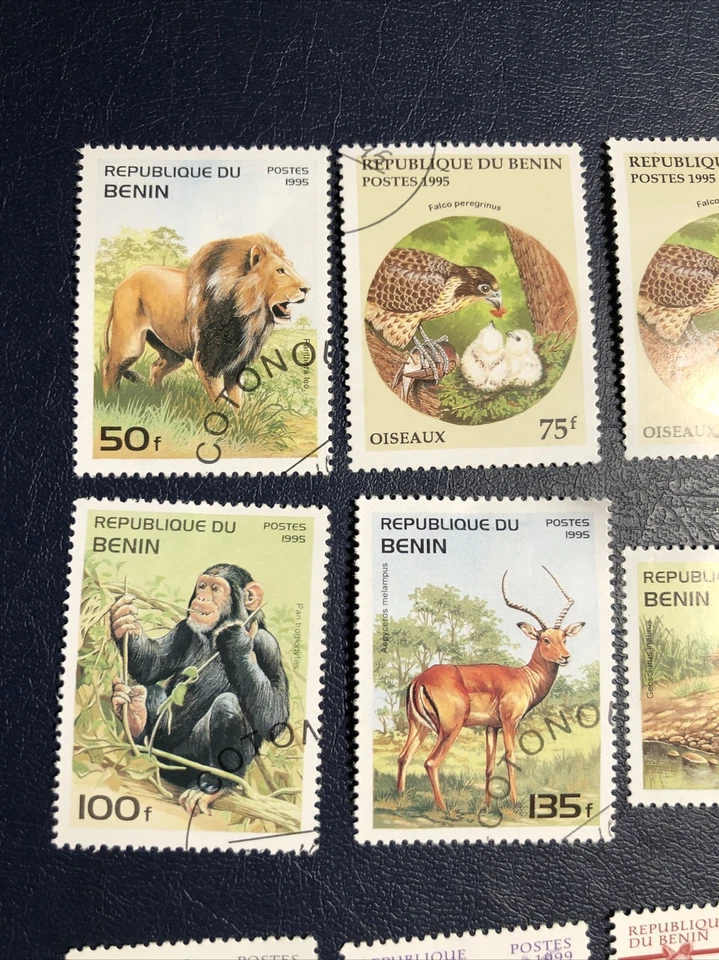 BENIN 1995-1999 - Lot Of 20 Pcs Stamps Animals Native mammals used - Image 2 of 4
