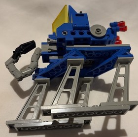 LEGO Space: Walking Astro Grappler (6882)