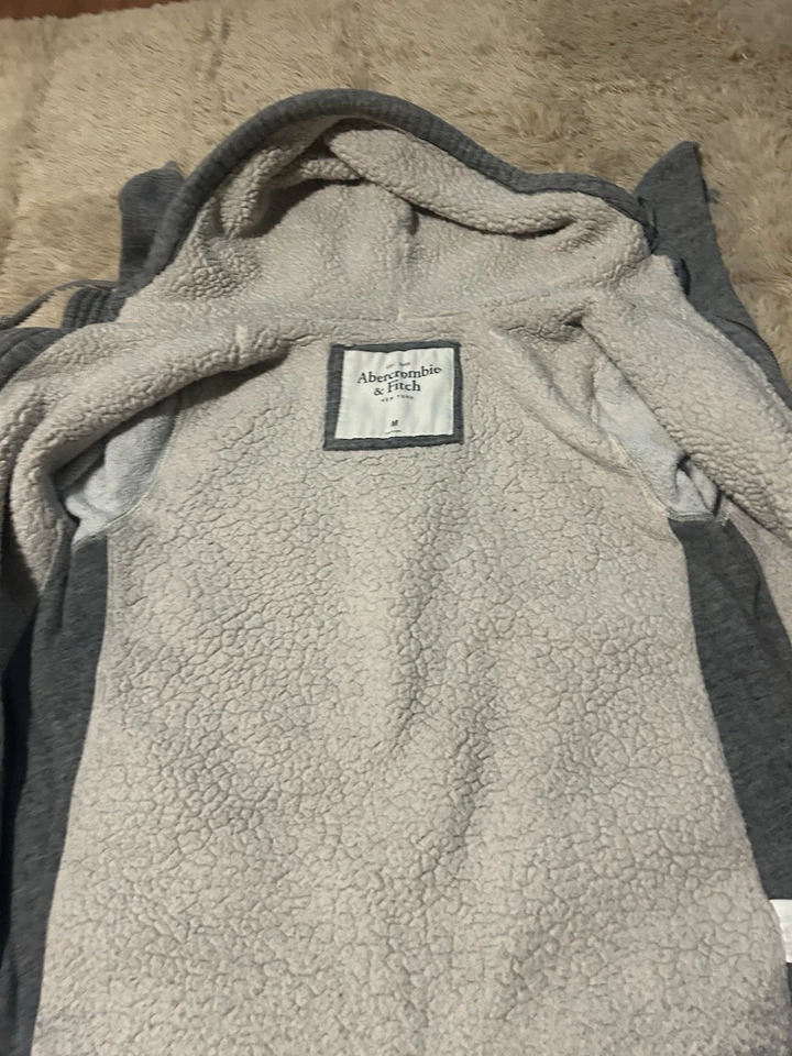 Sudadera con Capucha Azul Para Hombre Abercrombie & Fitch Mediana, Cremallera Completa, Forro Sherpa Foto 2 de 4