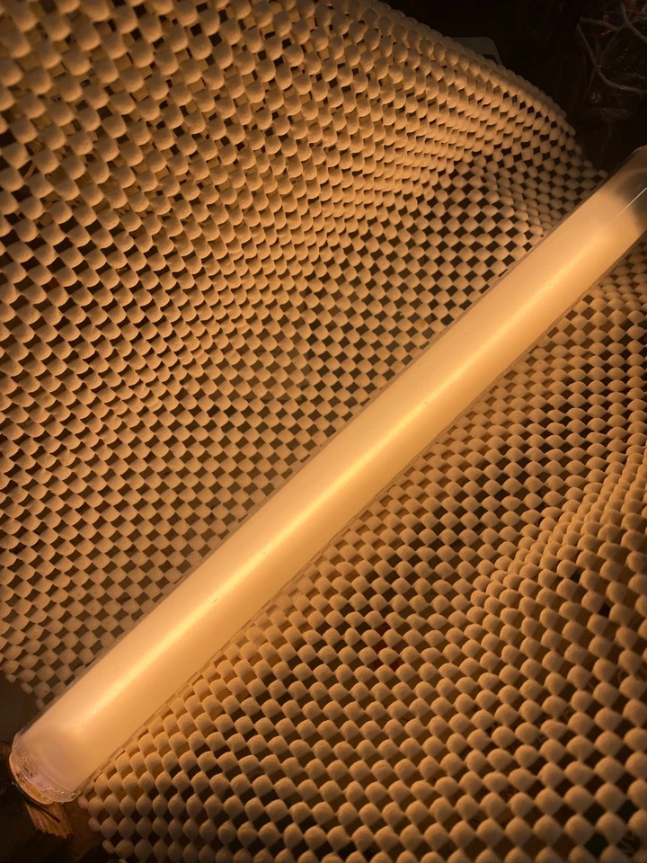 LumilineLives LED bulbs ~ EXTRA WARM...GEL & COATED SPECIAL PRODUCTION CLOSEOUTS - Image 3 of 4