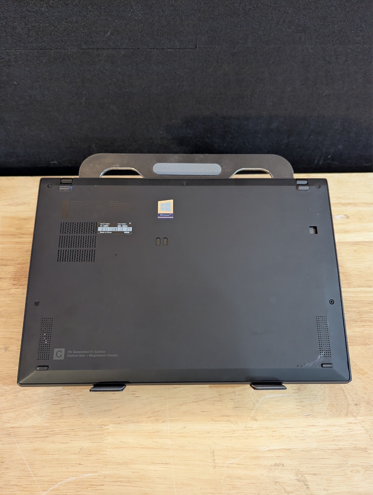 Lenovo ThinkPad X1, 14-Inch Laptop, with Intel Core i7 8th Gen., Windows 11 Pro