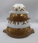 4 Pyrex Mixing Bowls EARLY AMERICAN Gold Cinderella Nesting 441 442 443 444 Read
