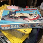 Vintage NOS 1981 Sealed Matchbox City Garage - Unused 25 vehicle parking