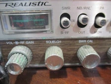 Realistic TRC-425 NINE SCAN IRS CB RADIO SQUELCH-SWR CAL TONE PA NB/ANL CB RADIO