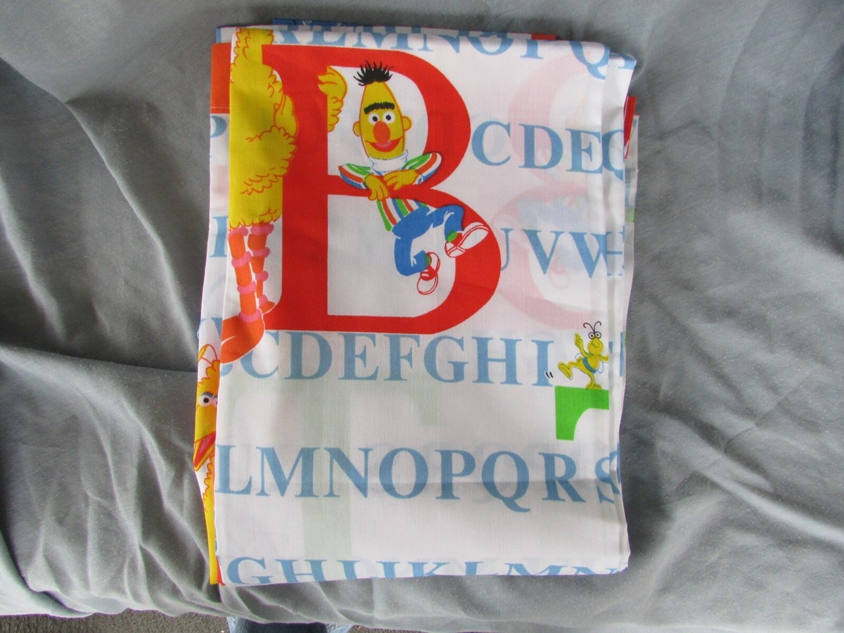 Sesame Street Muppet Characters Twin Flat Bed Sheet Alphabet/Letters New