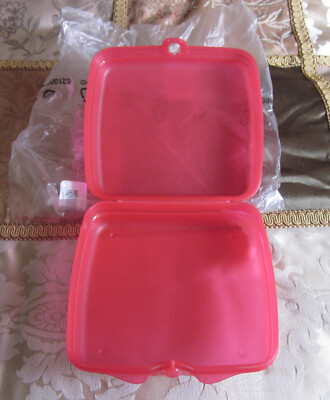 Tupperware NEW Pinkish Red Hinged Sandwich Keeper Container