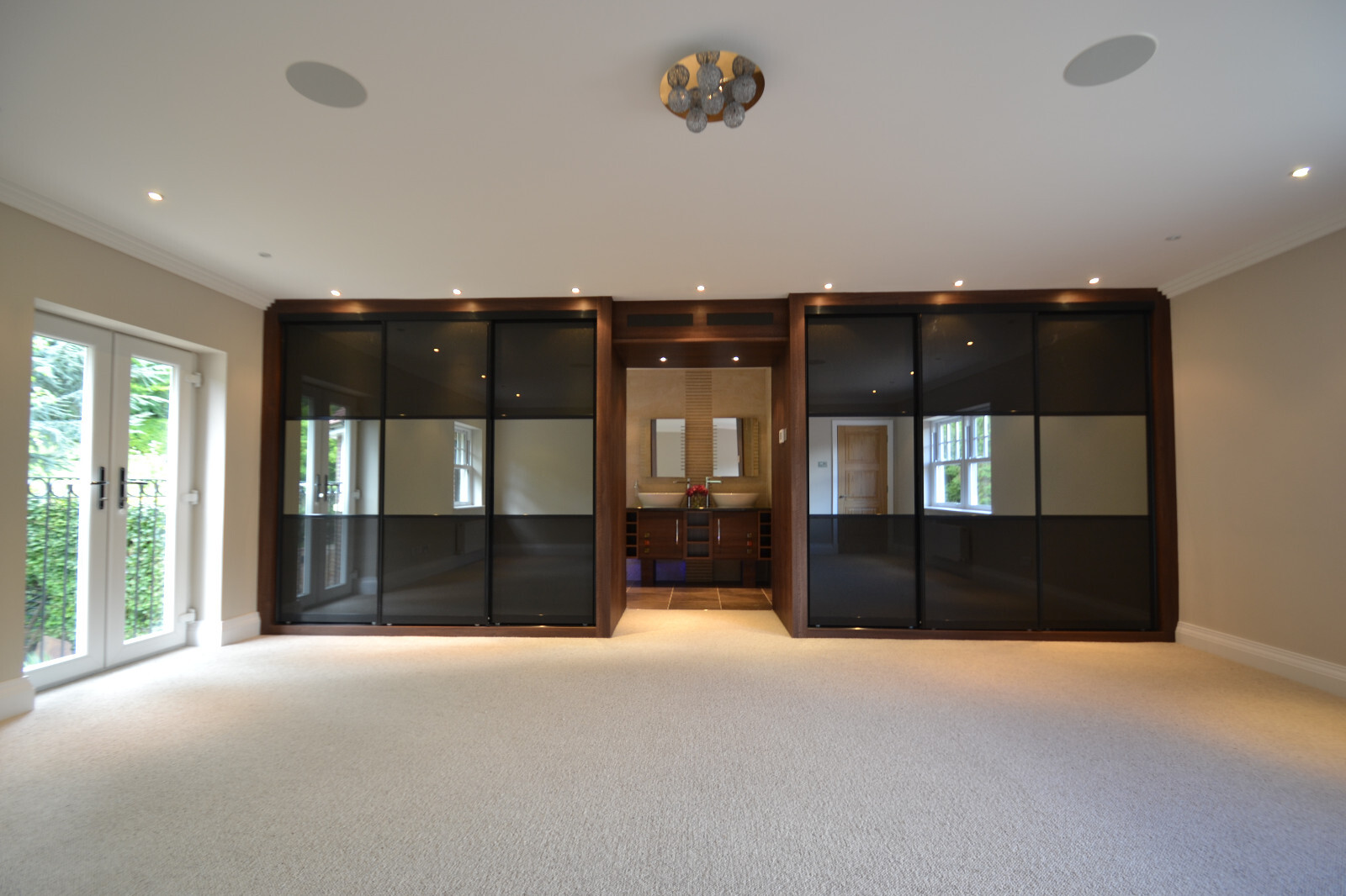 Fitted wardrobes eBay