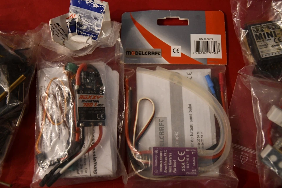 RC - Bastelteile - Diverse Teile von Robbe - Bild 4 von 4