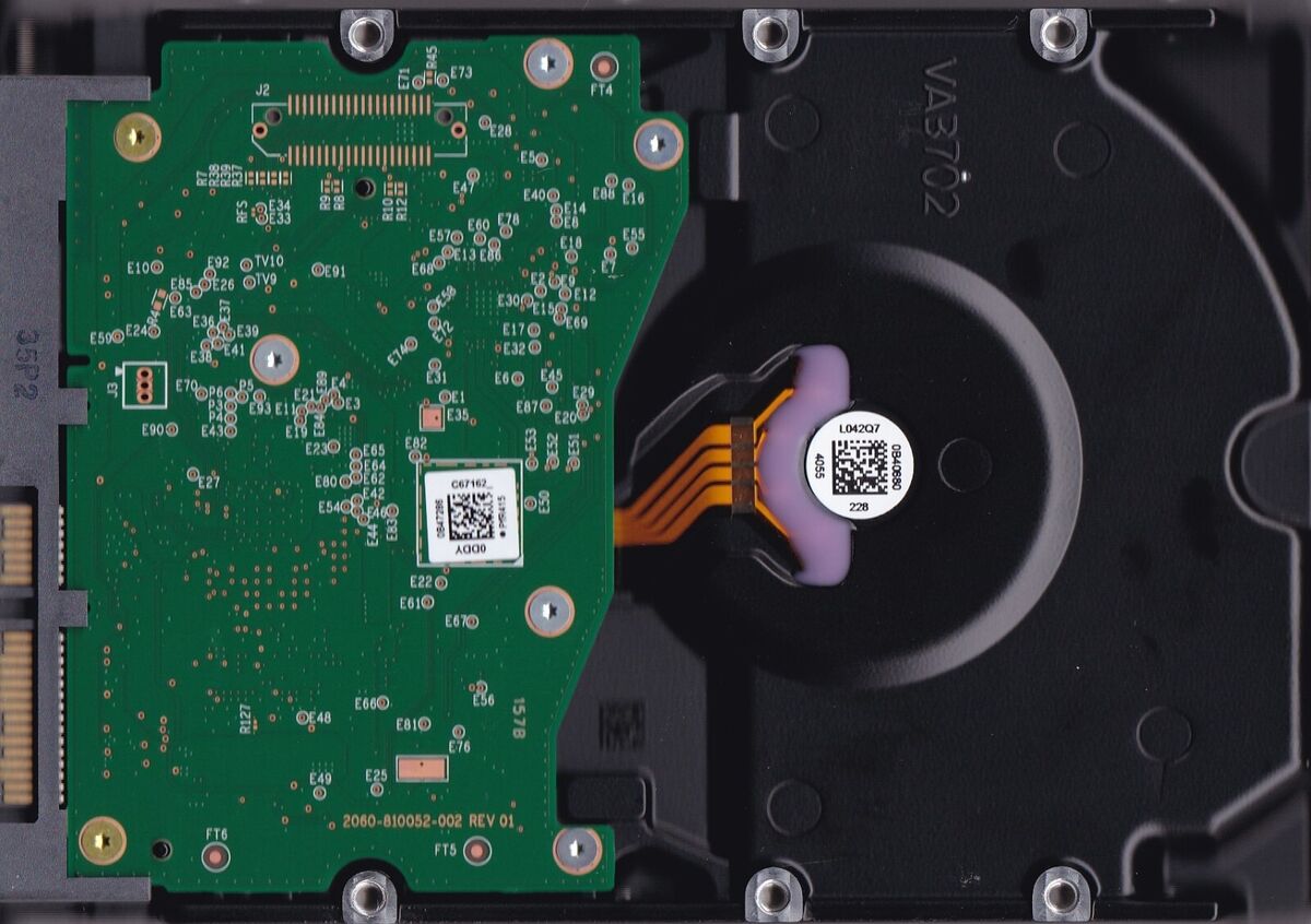 WD80EDAZ-11CEWB0 WESTERN DIGITAL s/n: RD0K R/N: 3VAHA2 MAY WD80EDAZ-11CEWB0 WESTERN DIGITAL s/n: RD0K R/N: 3VAHA2 MAY