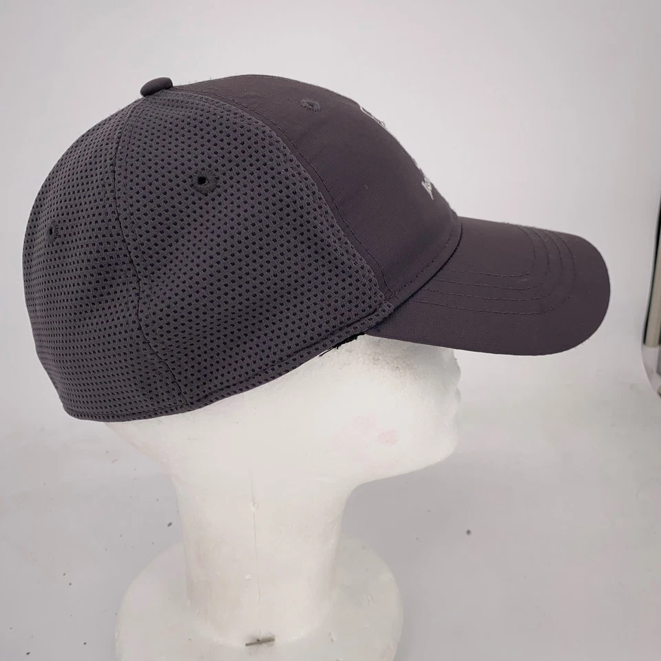 Gorra TPC Jasna Polana Ajustada Talla S/M Negra Campo de Golf Torneo Foto 4 de 4