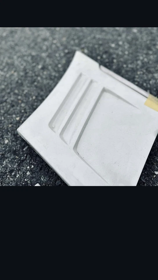 Panel de moldura inferior personalizado para guardabarros Lexus Ls430 2001-2006, Toyota Celsior UCF30-31 Foto 2 de 2