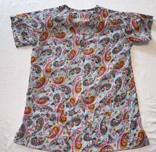 Beverly Hill Uniform Scrub Top Nursing Medical Pink Paisley V Neck comfort XS