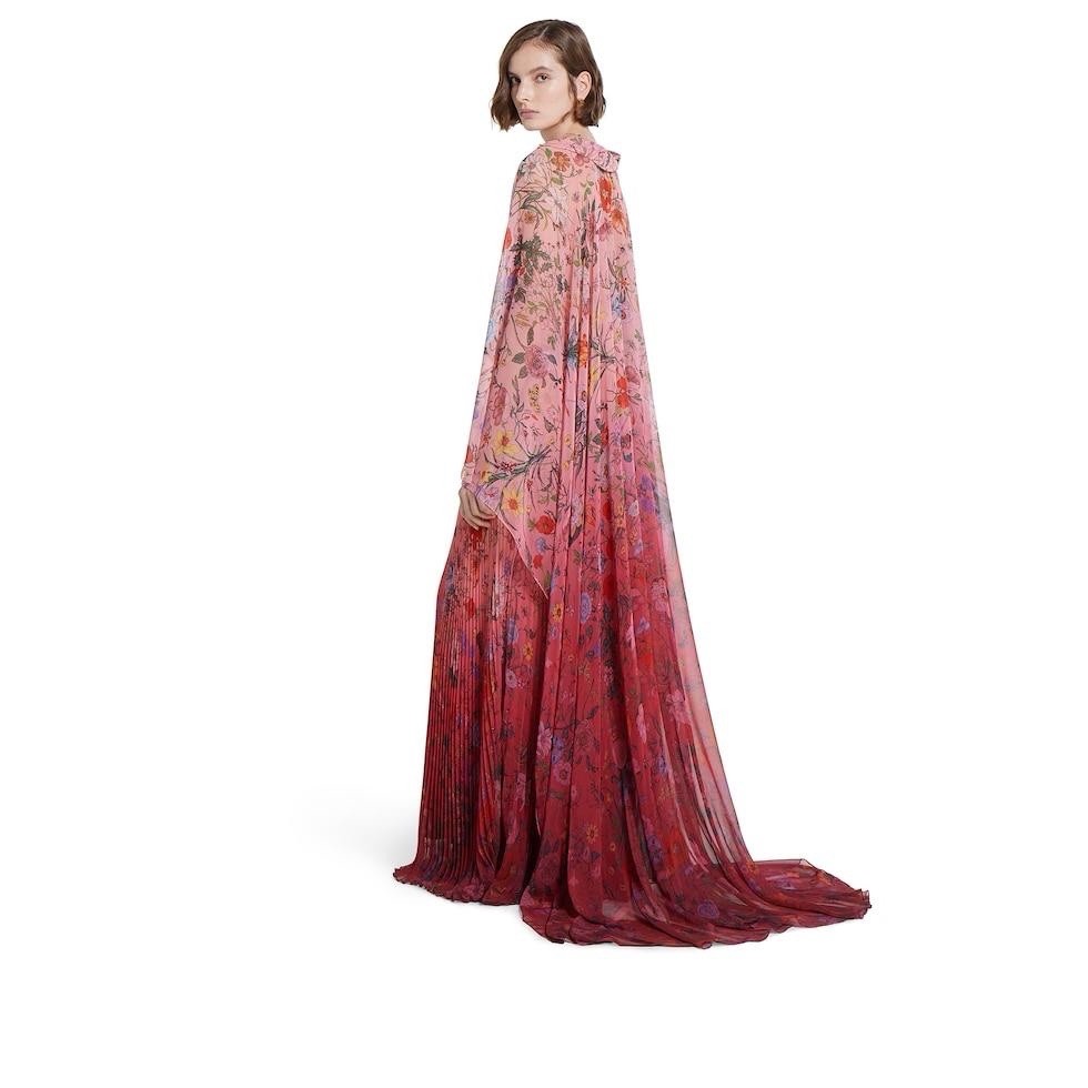 elegant gucci dress Gucci Floral Print Silk Blend Maxi Dress - BNWT