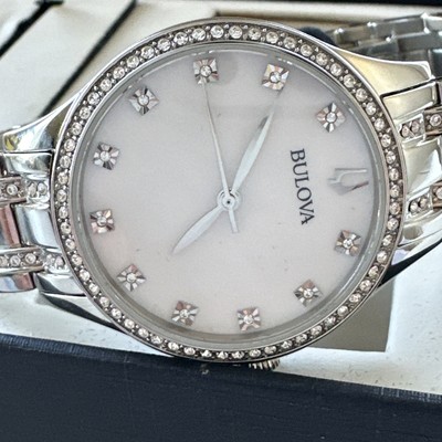 Bulova Women display picture 3