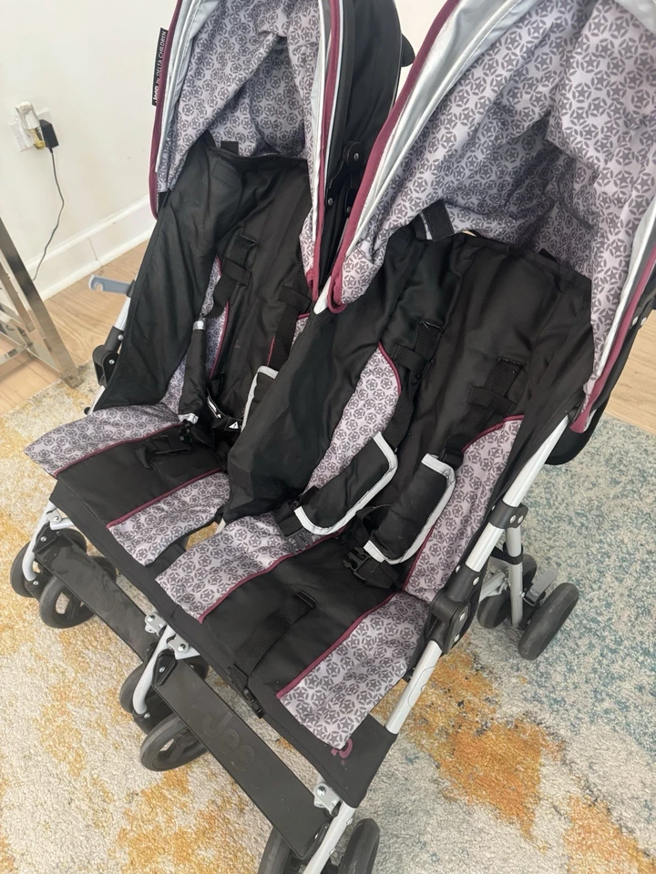 Cochecito doble J Is para Jeep Brand Scout - Borgoña lunar. Bolsa de viaje incluida Foto 4 de 4