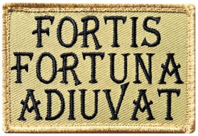 Parche Táctico Bordado John Wick - Fortis Fortuna Adiuvat (Blackout) 5x8cm - Velcro Hook