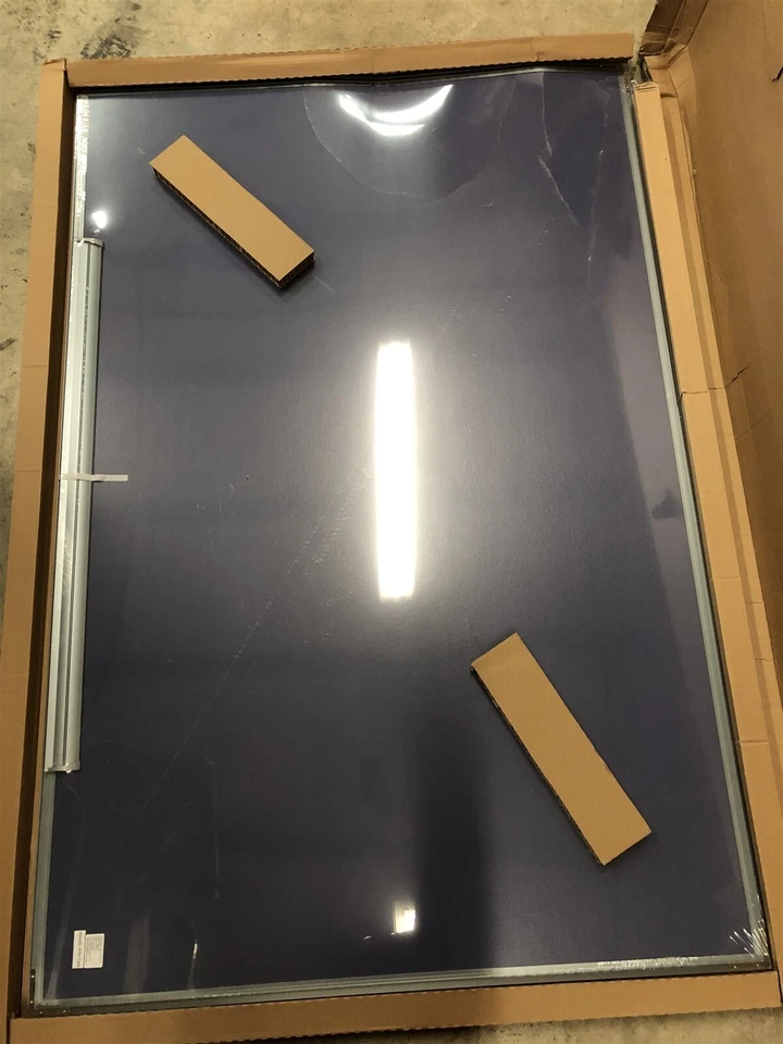 TRU Red TUDTR61187 6 x 4 ft. Magnetic Porcelain Dry Erase Board Gunmetal Frame — 第 3/4 张图片