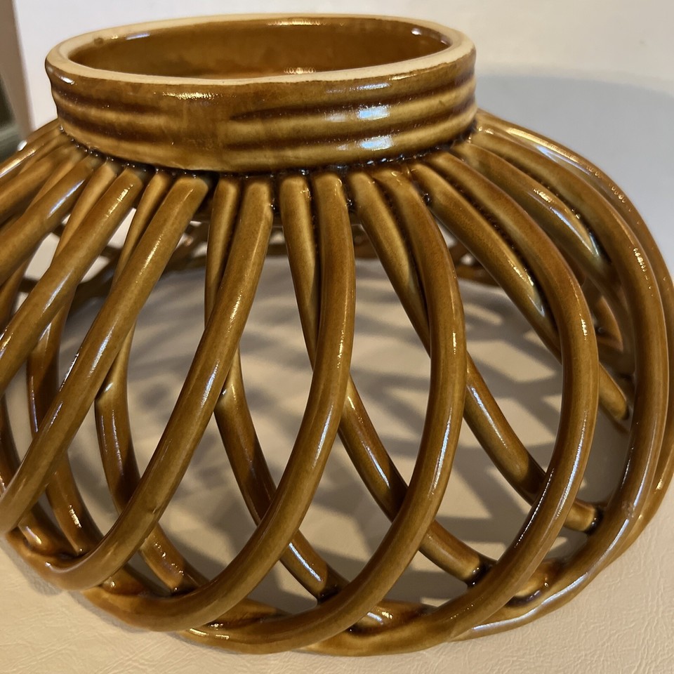 Williams Sonoma Eucalyptus Stoneware Woven Bread Basket Fruit Bowl eBay