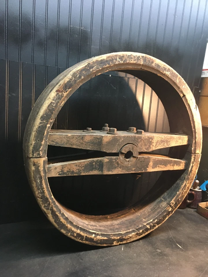 Polia de correia plana antiga recuperada moinho de grão 30” diâmetro roda de mosca de fábrica - Imagem 3 de 4