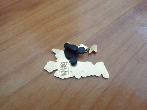 DISNEY WDW 2003 TINKERBELL PETER PAN 50TH ANNIVERSARY DANGLE PIN BADGE - Picture 2 of 2