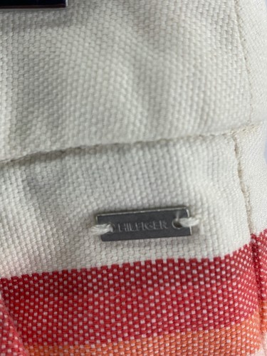 Tommy Hilfiger 4 Shorts (29 Waist, 5 Inseam) Striped EUC (W5734-L11) - Picture 4 of 6