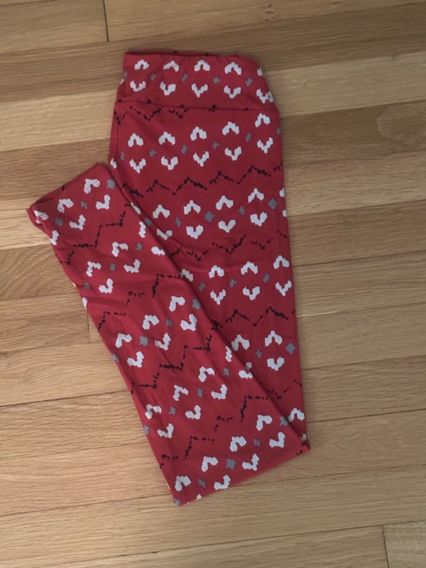 NEW Lularoe One Size OS Legging Red Holiday