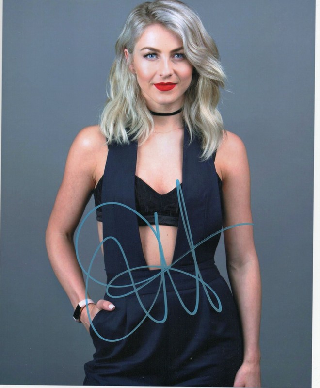 Autographed Julianne Hough Hot 8 x 10 Photo Signed with COA  