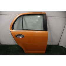 Porte arrière et accessoires Daihatsu TREVIS