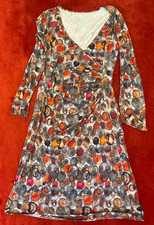 Figurschmeichelndes Kleid Fox ´ s 38: Top Zustand, Grundfarben rot/braun/grau