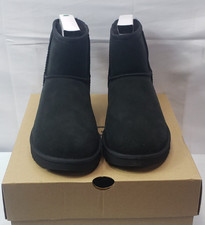 UGG Womens Classic Mini II Size 8 *New