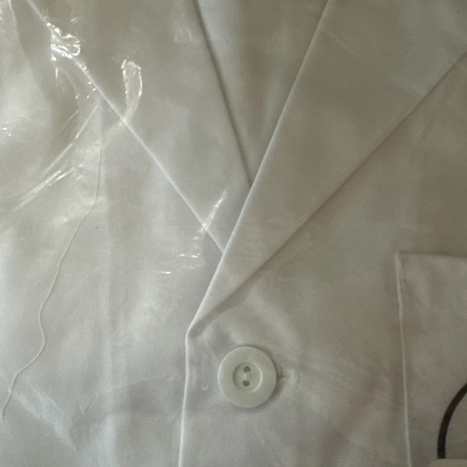 NEW Meta Unisex Labcoat White 40” With More Pockets Size XS Style 6116 - Image 4 of 4