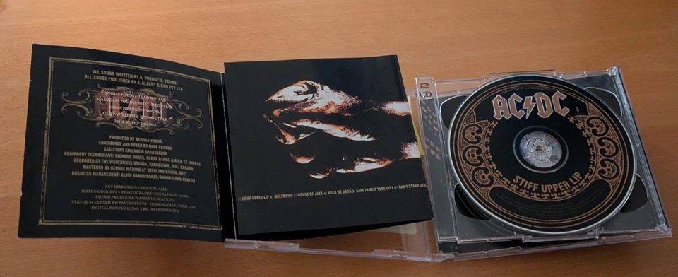 AC/DC » STIFF UPPER LIP SPECIAL LTD EDIT/BONFIRE US PROMO & PRESS TICKET '91 !!! - Bild 4 von 4