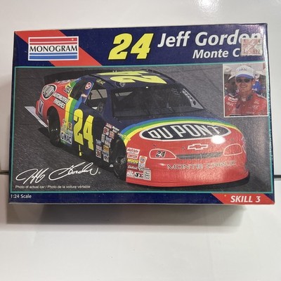 NIB 1995 Monogram 1:24 Scale NASCAR Model Kit #24 Jeff Gordon Monte Carlo