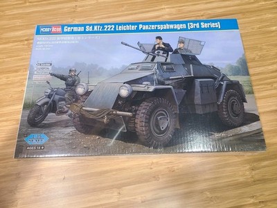 HOBBY BOSS 1/35 GERMAN SD.KFZ.222 LEICHTER PANZERSPAHWAGEN (3RD SERIES) KIT